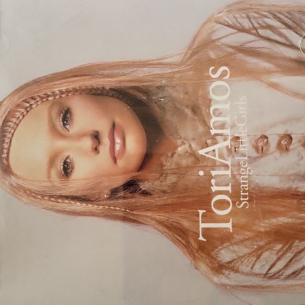 Strange Little Girls 2001 Tori Amos CD with Bonus Little Earthquakes VHS